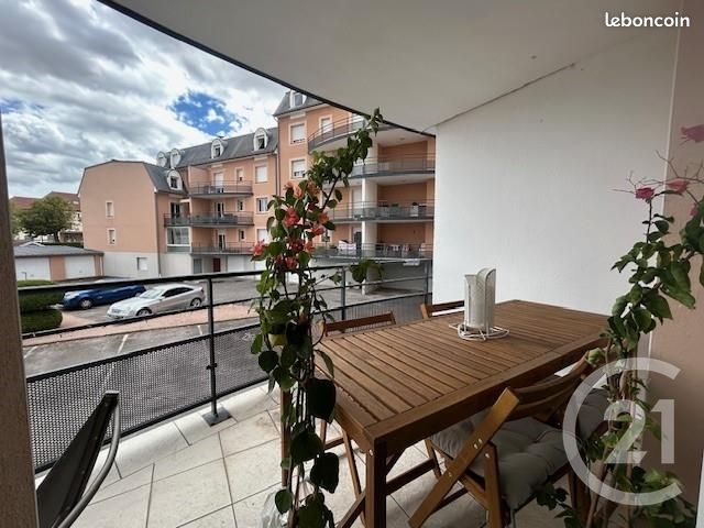 Appartement 3 pièces 65 m² · à Saint-Pourçain-sur-Sioule · 65 m² · 640 €/mois