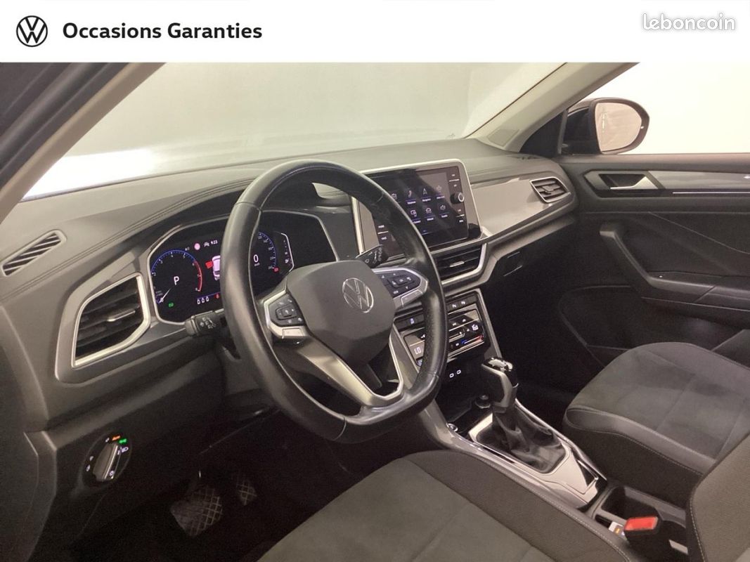 Volkswagen T-Roc 1.5 TSI EVO 150ch Style DSG7 (image 8)