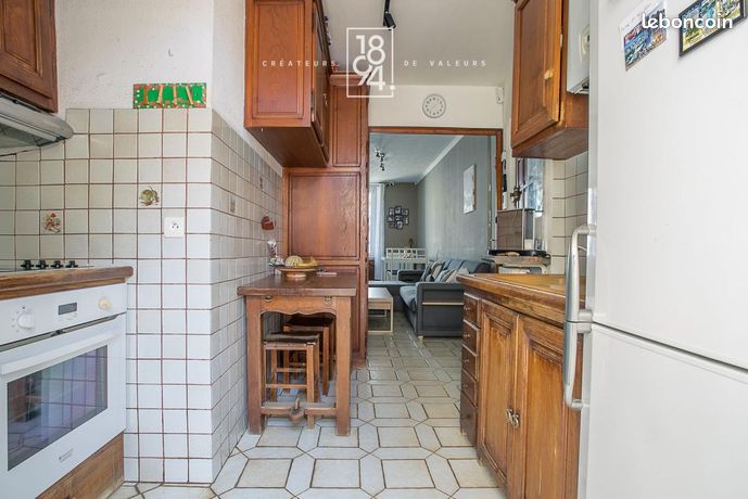 Maison de ville 6 pièces 194 m² — 12
