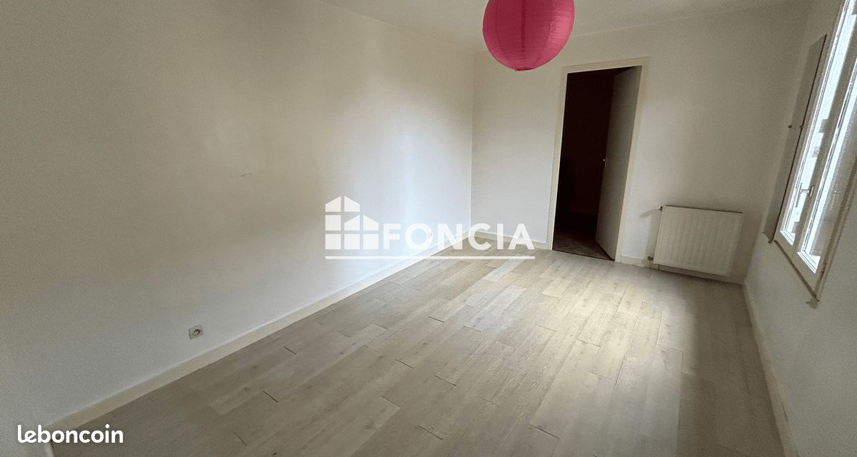 Appartement 3 pièces 88 m² · à Roanne · 88 m² · 607 €/mois