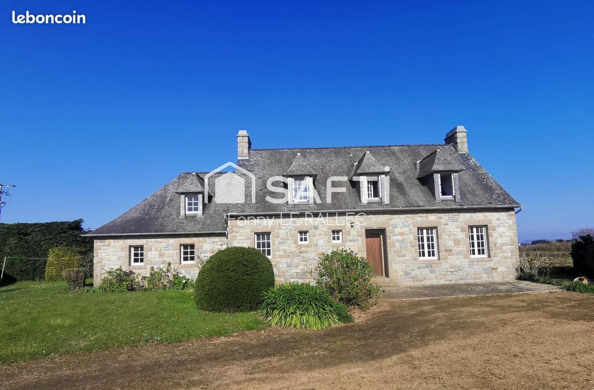 Maison 6 pièces 154 m² · à Plougrescant · 154 m² · 499 900 €