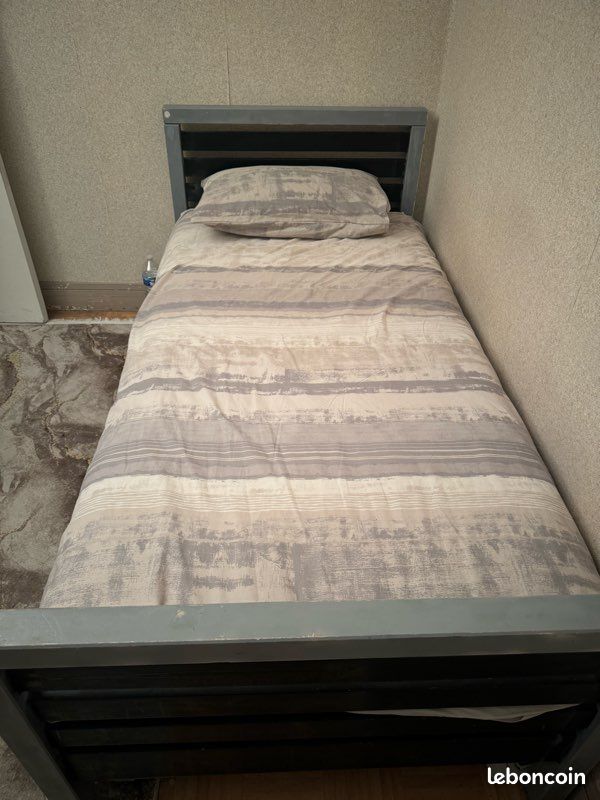Lit 1 place avec matelas (image 2)