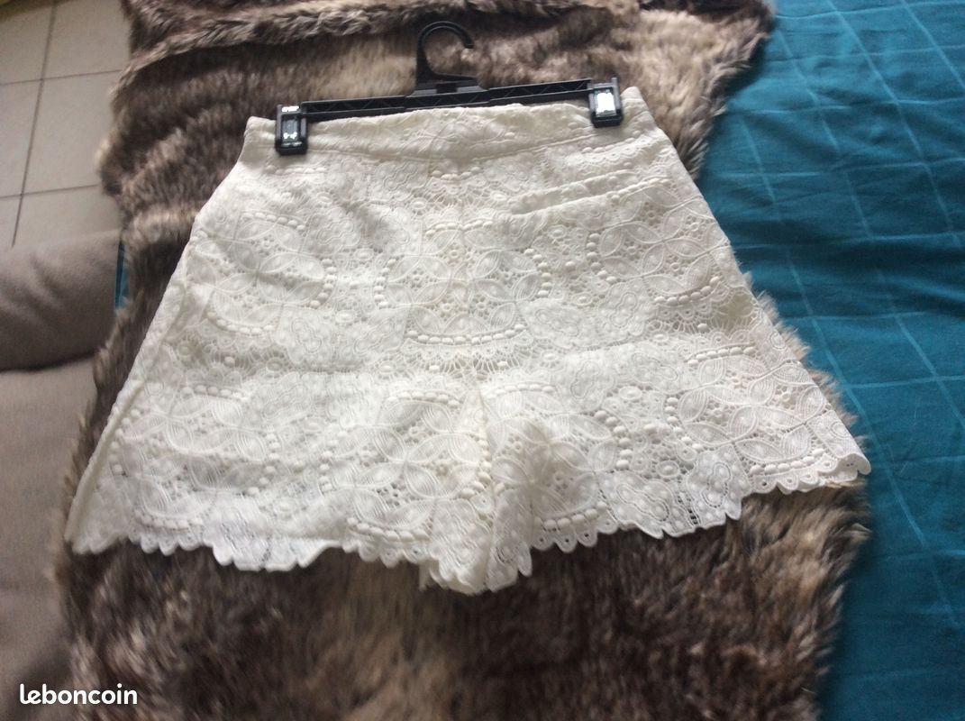 Short Maje Broderie Anglaise Blanc Cassée Neuf T36 (image 7)