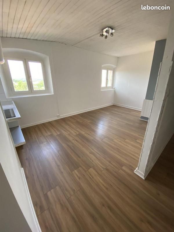 Appartement 1 pièce 23 m² · à Crest · 23 m² · 382 €