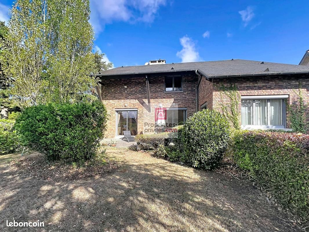 Maison 8 pièces 187 m² · à Rambouillet · 187 m² · 660 000 €