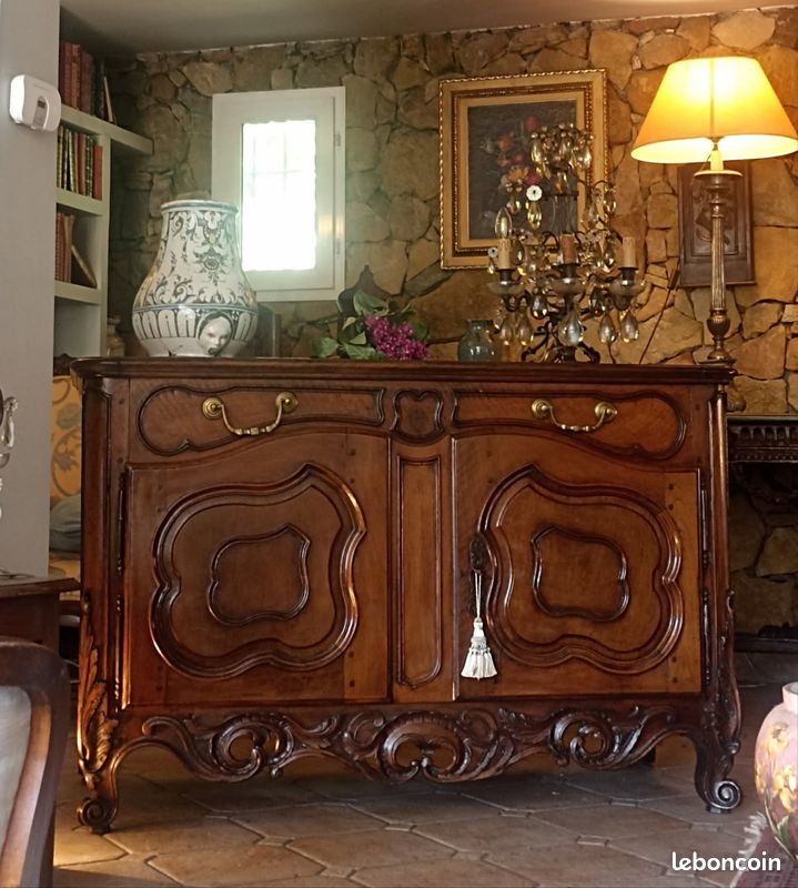 Buffet crédence nîmoise 18 ème (image 1)