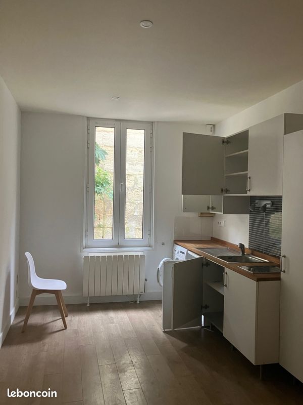 Appartement 1 pièce 19 m² · à Bordeaux · 19 m² · 500 €