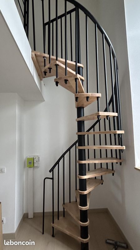 Appartement 1 pièce 45 m² · à Rochefort-Montagne · 45 m² · 489 €/mois
