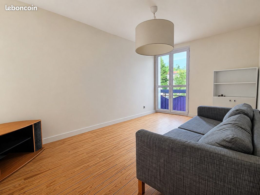 Appartement 2 pièces 44 m² · à Clermont-Ferrand · 44 m² · 660 €