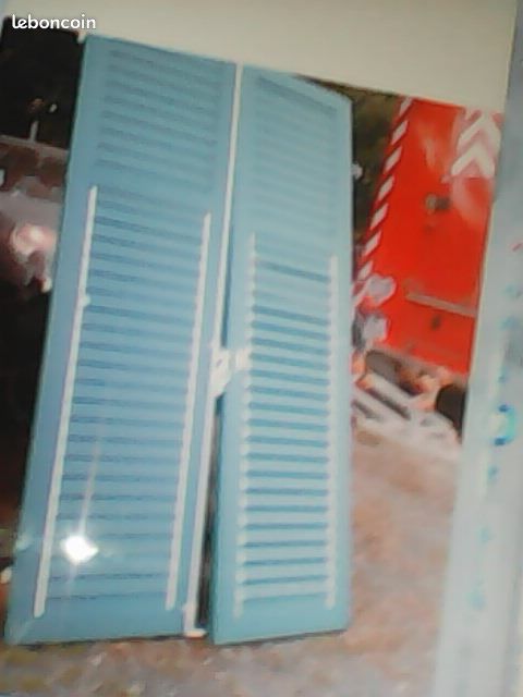 3 paires volets battants PVC (image 1)