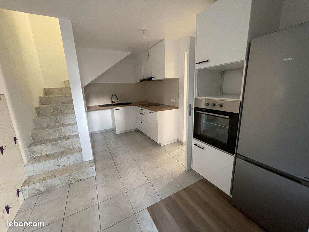 Maison 3 pièces 75 m² · à Sèvremoine · 75 m² · 550 €
