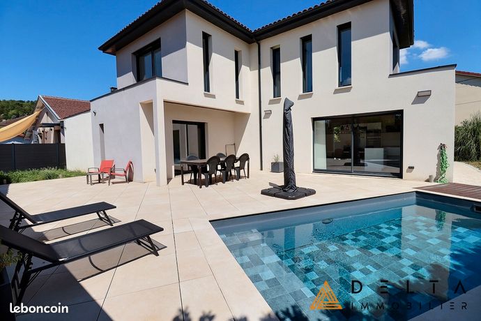Villa 5 pièces 119 m²
