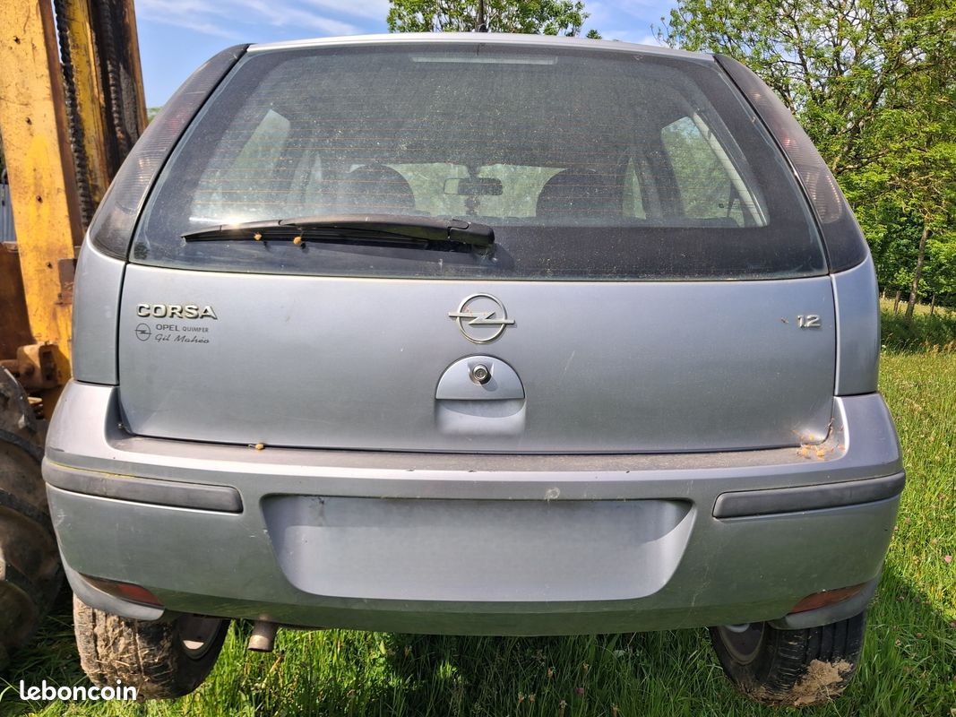 Av opel corsa 1.2 (image 1)