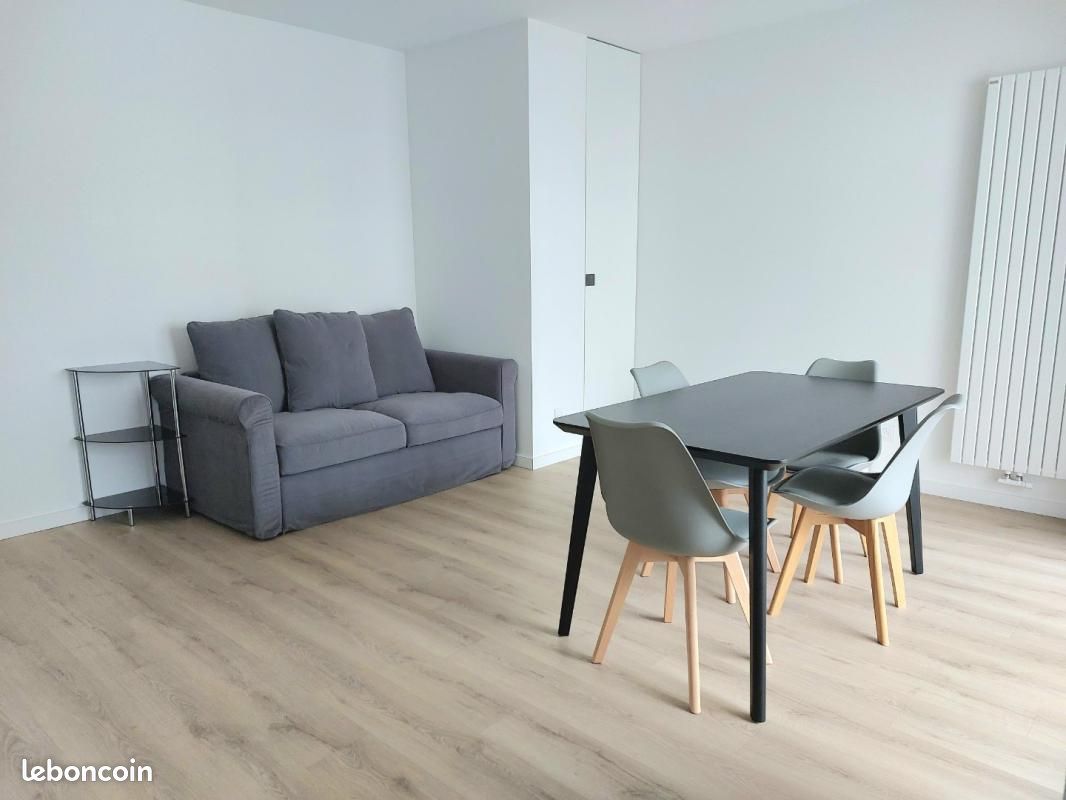 Appartement 2 pièces 41 m² · à La Roche-sur-Yon · 41 m² · 680 €