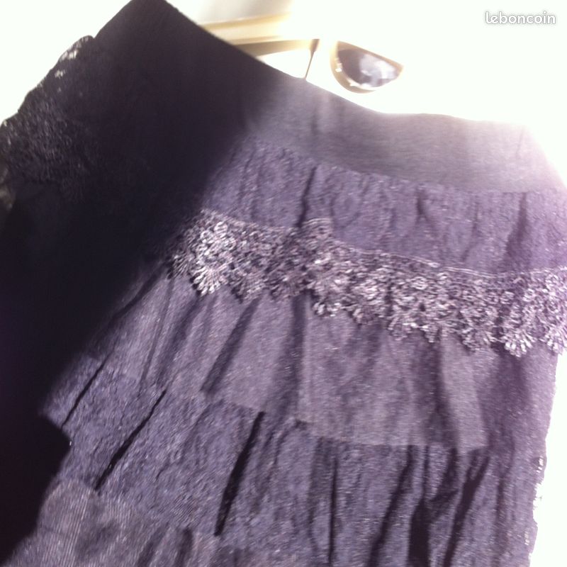 Jupe en dentelle (image 1)