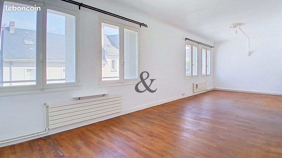 Appartement 5 pièces 132 m² · à Blois · 132 m² · 920 €/mois