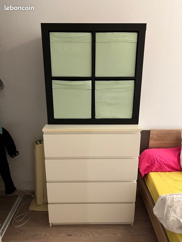 Commode blanche spacieuse (image 1)