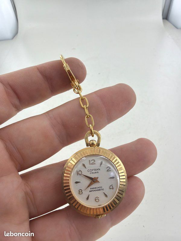 Magnifique porte-clés Montre, vintage, mécanique, plaqué or, fond, transparent de la marque cofran 17 rubis parechoc antimagnétic (image 1)