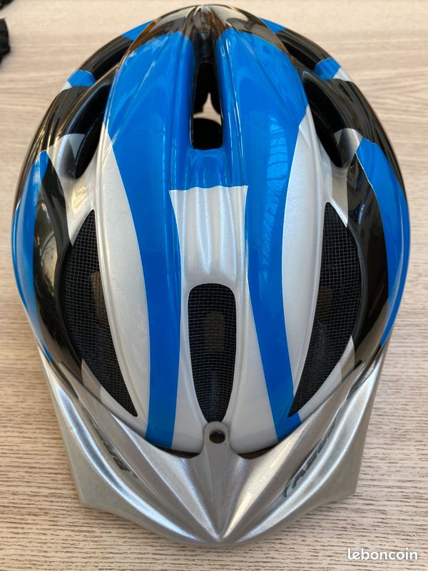 Equipement cycliste adolescent (image 1)