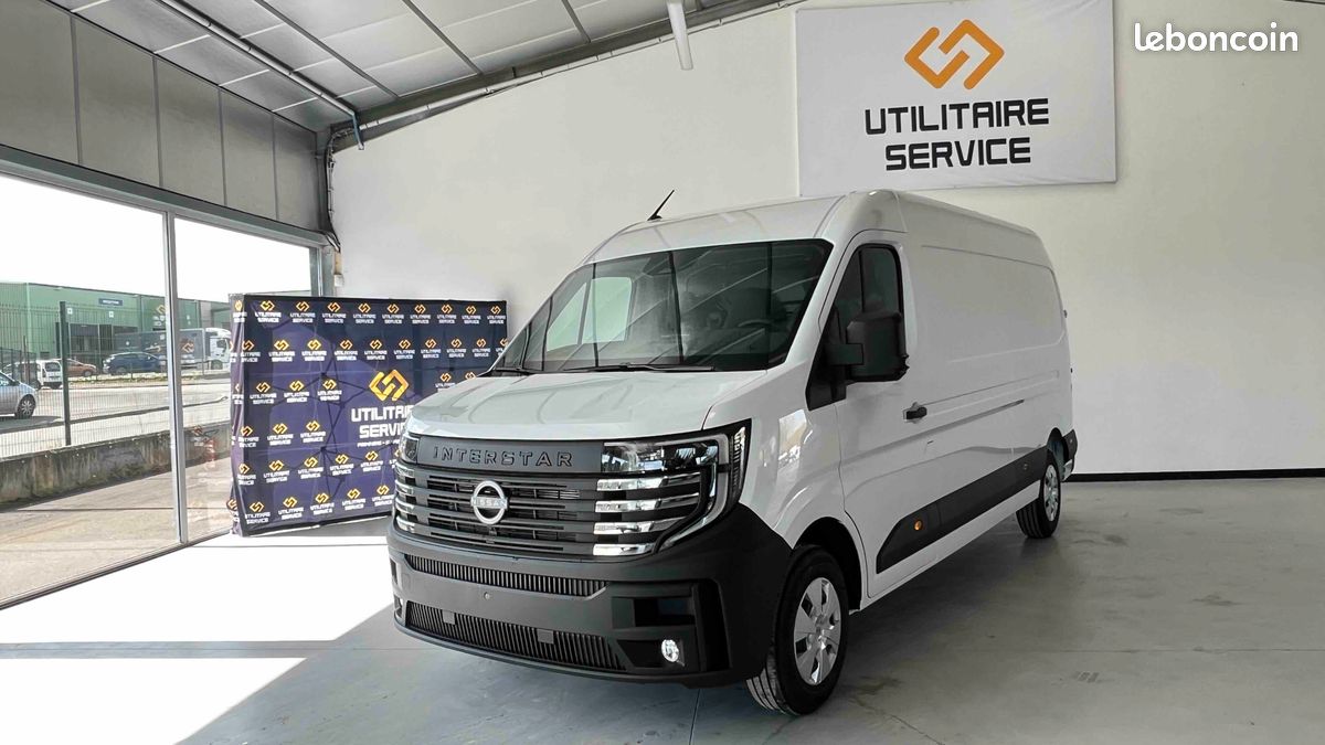 34 990 HT - Nissan INTERSTAR 3T5 L3H2 2.0 DCI 170 BVA9 N-CONNECTA + CAMERA NEUF (image 1)