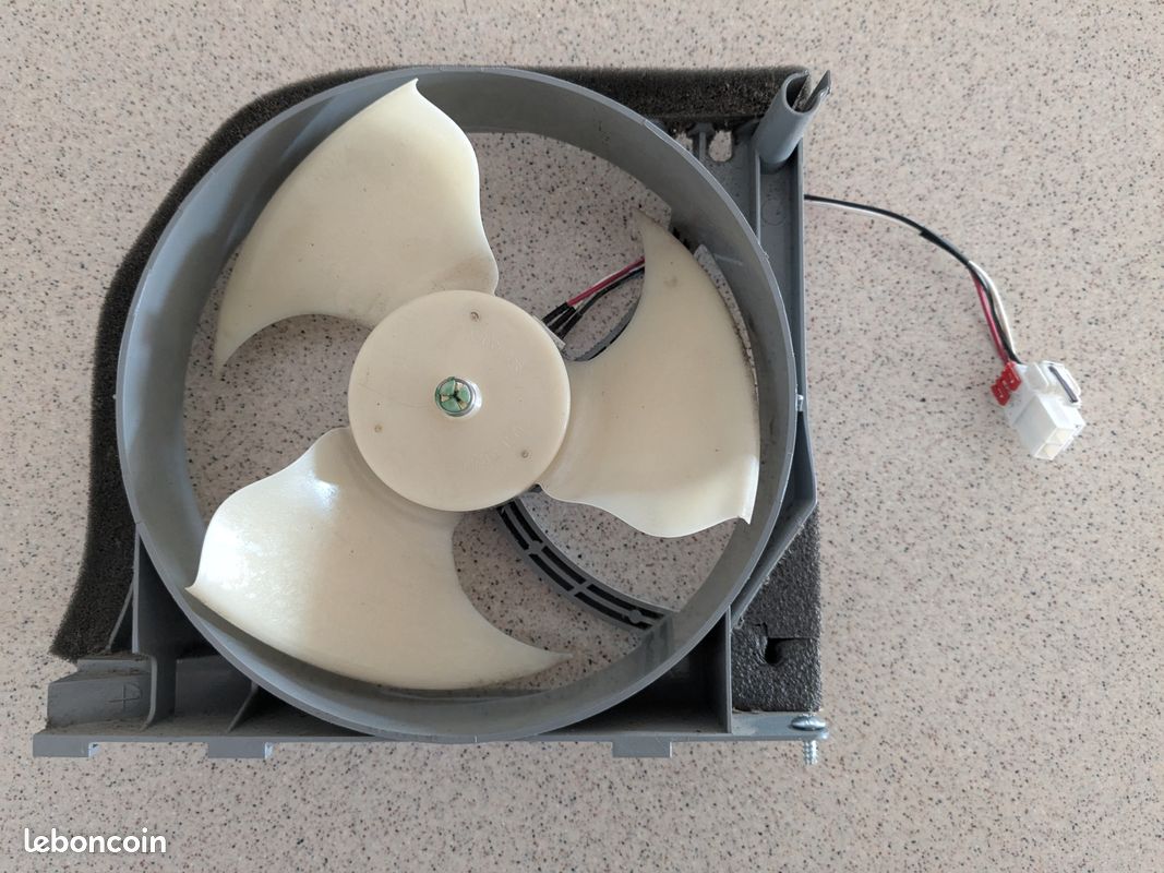 Ventilateur congélateur LIEBHERR 6108116
