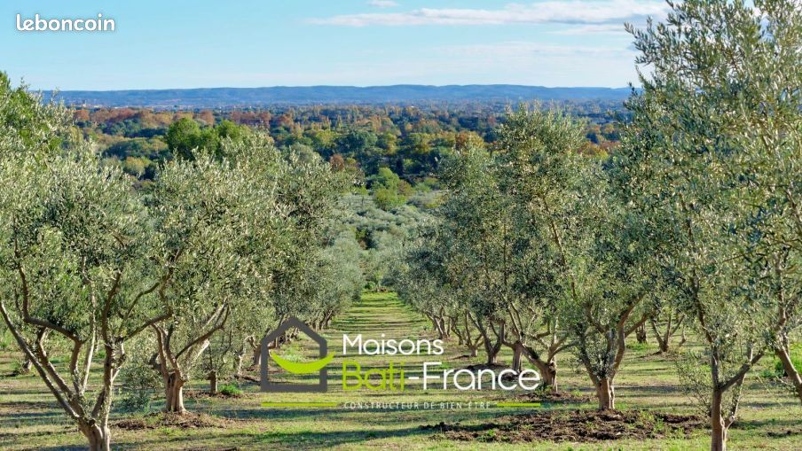 Terrain 554 m² · à Jonquières · 554 m² · 132 000 €