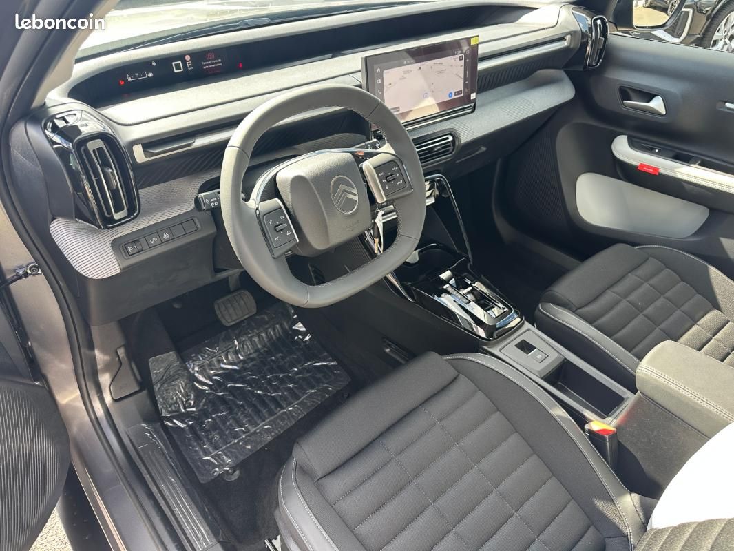 Citroën C3 Aircross Hybride 145 ch Aut Max (image 8)