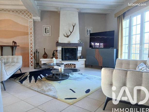 Maison 5 pièces 228 m²
