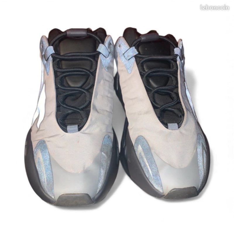 Basket adidas yeezy 700 GW9524 imperméable adidas yeezy  display picture 3