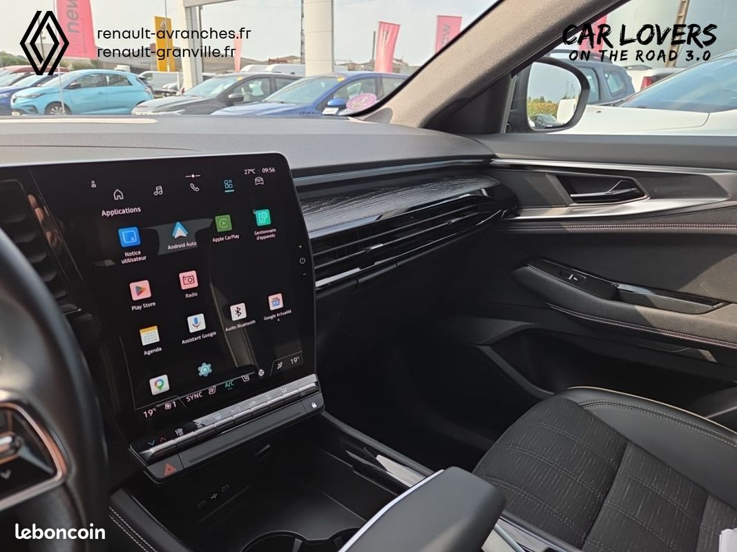 RENAULT Austral E-Tech hybrid 200 Iconic (image 20)