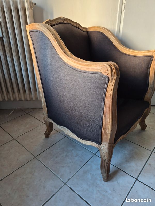 Paire de fauteuils style Louis XV à restaurer – bois sculpté (image 1)