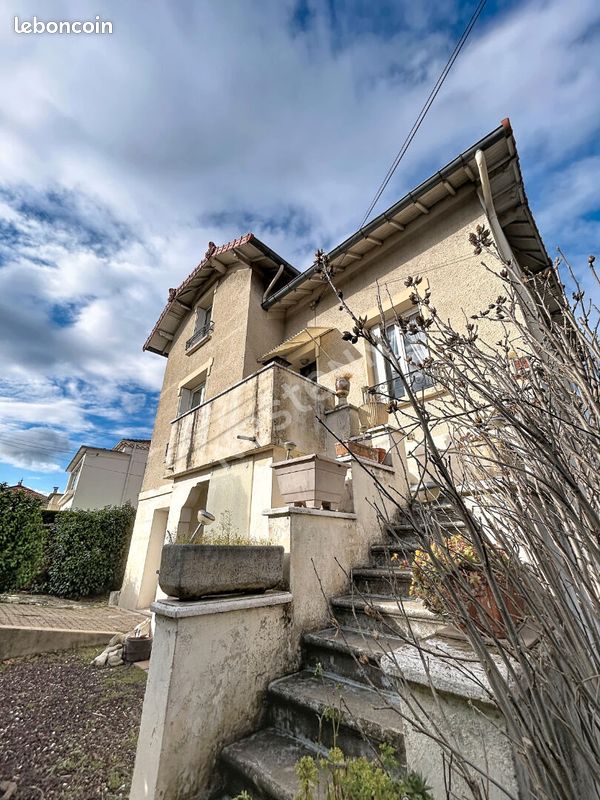 Maison 5 pièces 107 m² · à Montélimar · 107 m² · 170 000 €