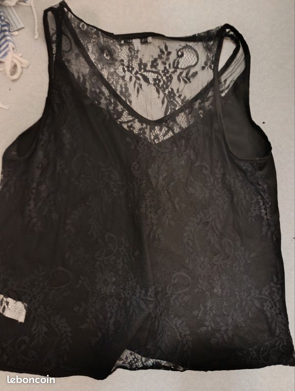 Haut dentelle 2 (image 4)