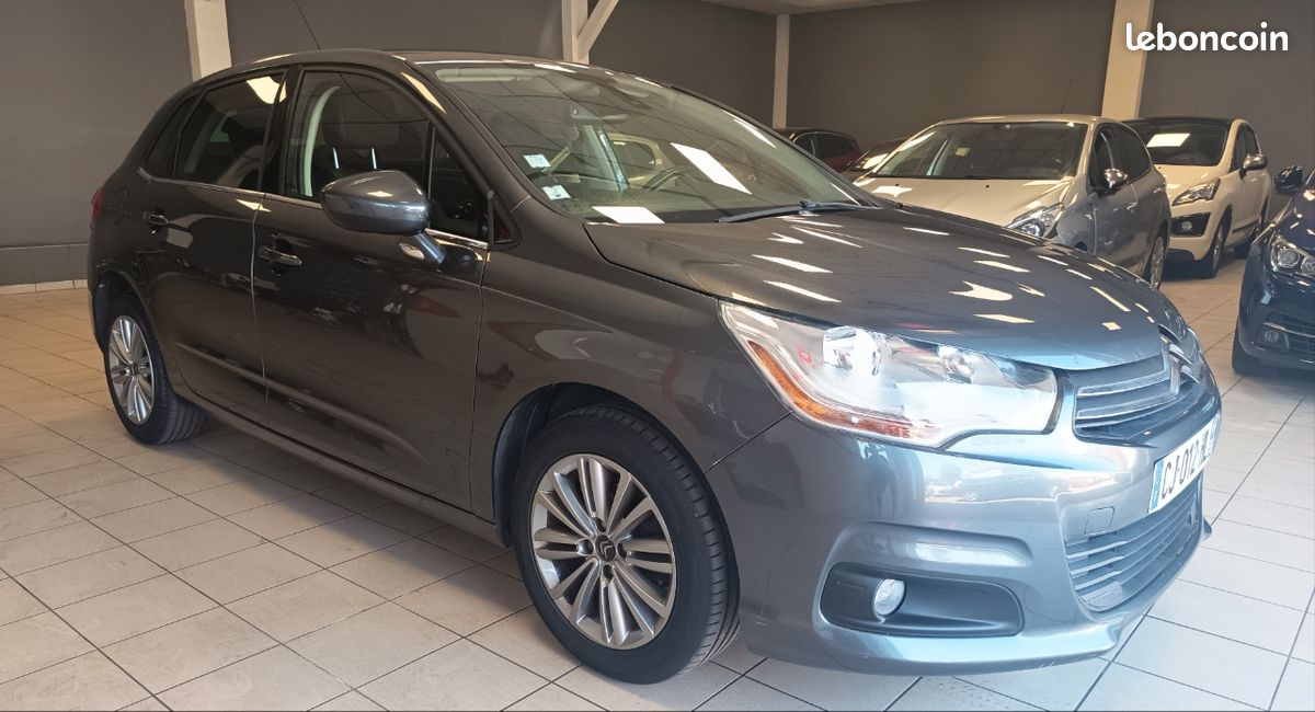 CITROËN C4 Phase II, 1.6 HDI 90CH, Finition CONFORT, DISTRIBUTION OK, CT OK, GARANTIE 6 MOIS (image 2)