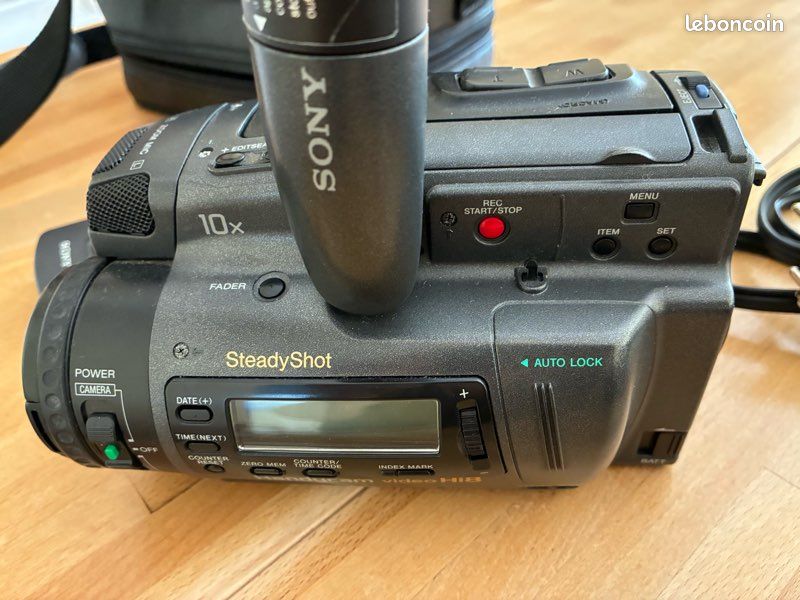 Caméscope Sony Hi8 (image 5)