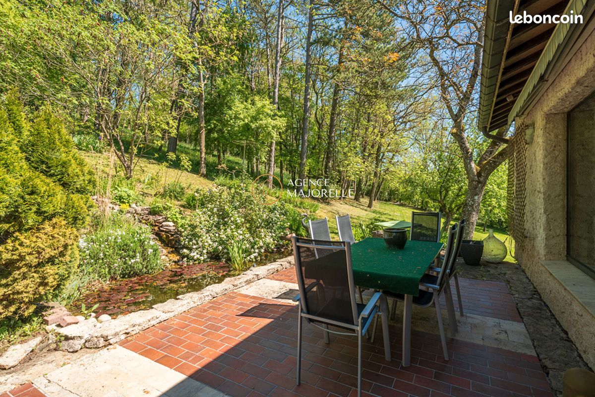 Propriété 10 pièces 285 m² (image 12)