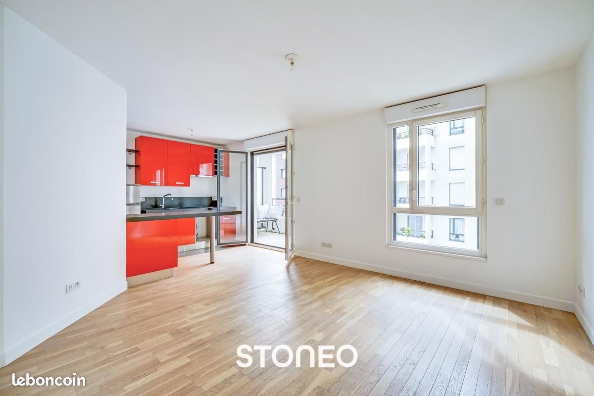 Appartement 2 pièces 45 m² · à Issy-les-Moulineaux · 45 m² · 350 000 €