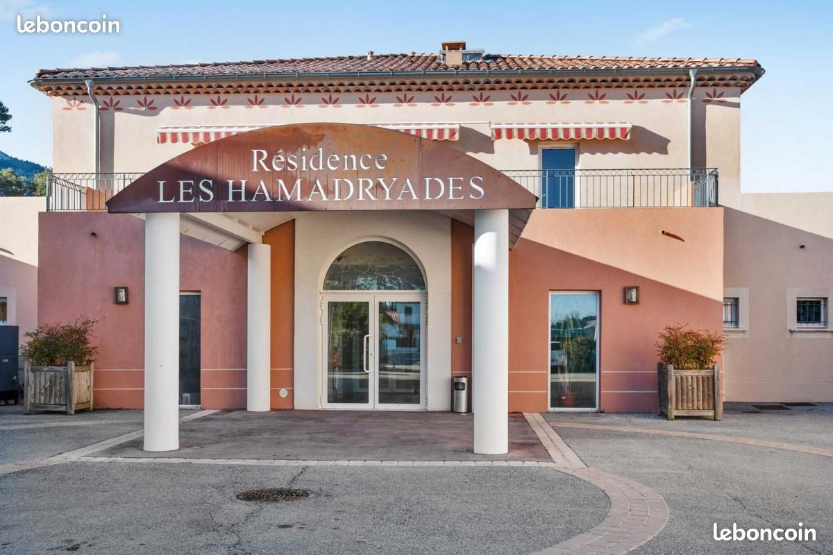 Appartement 2 pièces 38 m² · à Plan-d'Aups-Sainte-Baume · 38 m² · 95 000 €