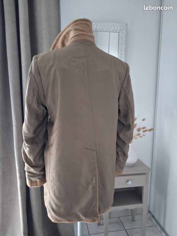 Manteau court , Caban long, croisé, vintage inspiration années 70. JAMAIS PORTE Taille 38 Femme Couleur camel Matière : 50 % poil de chameau (camelhair. Dimensions dans annones (image 5)