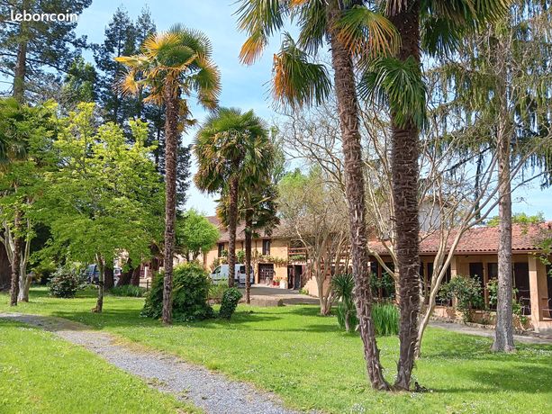 Domaine Chambres d'hôtes gîte, zone camping possible ( PLU zone tourisme )