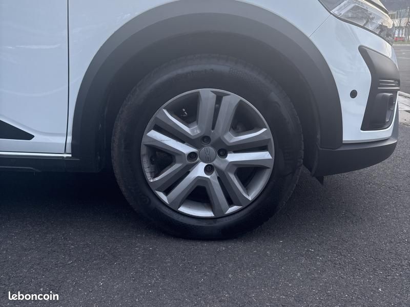 Dacia Sandero 1.0 ECO-G 100ch Stepway Expression (image 8)