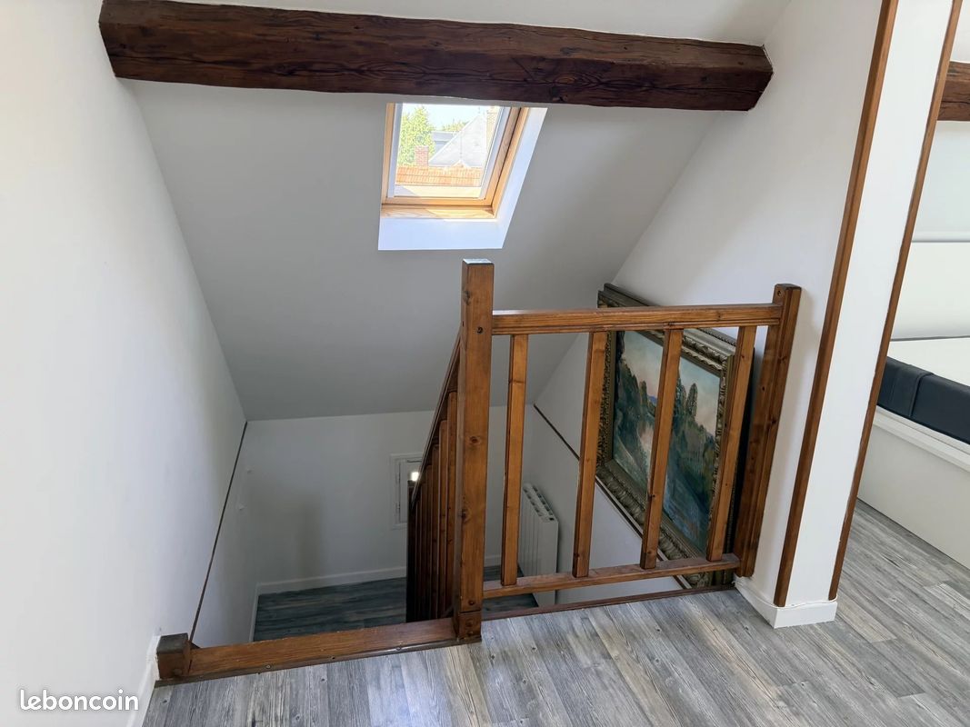 Appartement 1 pièce 25 m² · à Saint-Quentin · 25 m² · 500 €