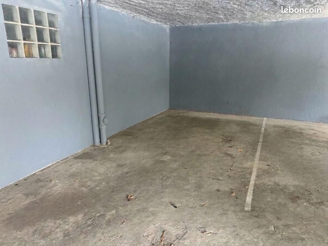 Parking 12 m² · à Toulouse · 12 m² · 60 €/mois