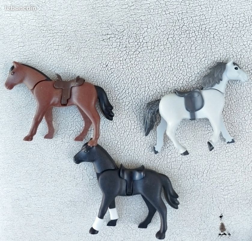 Playmobil lot de 3 chevaux+ de 5000 figurines personnages ou animaux disponibles dans ma collection (image 1)
