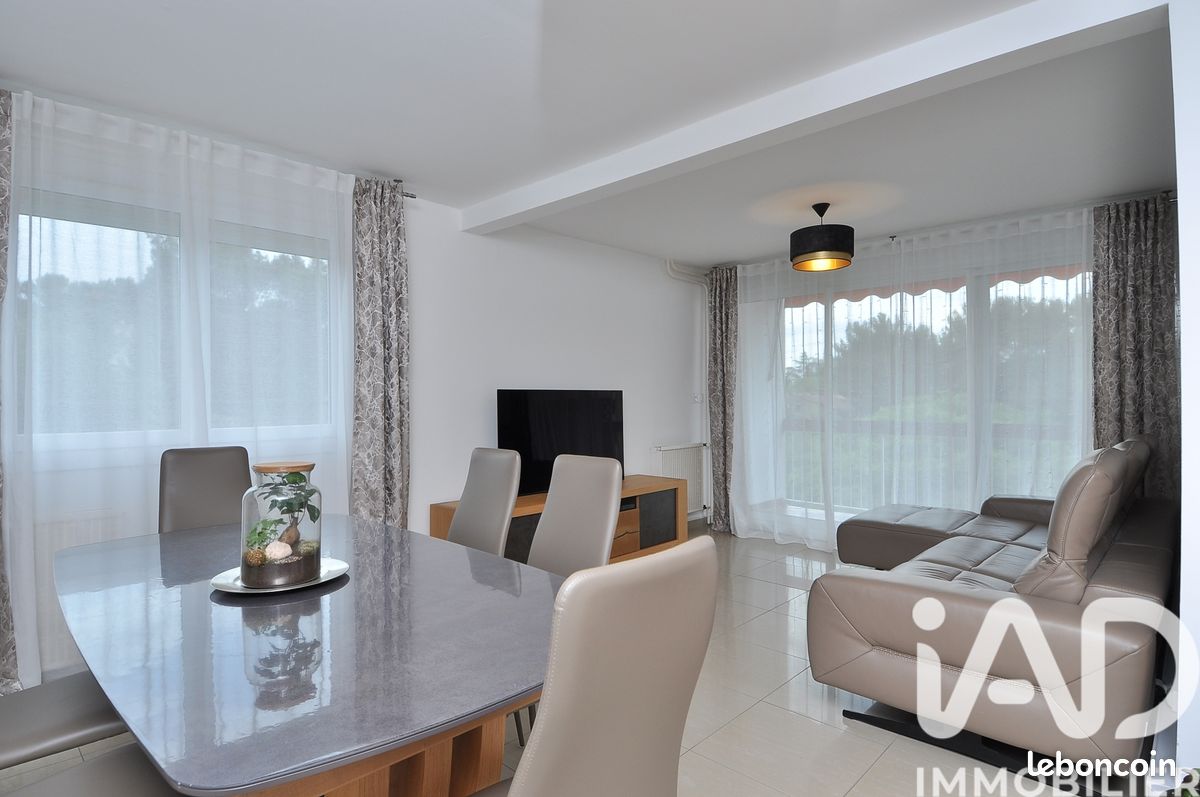 Appartement 4 pièces 94 m² · à Nîmes · 94 m² · 159 000 €