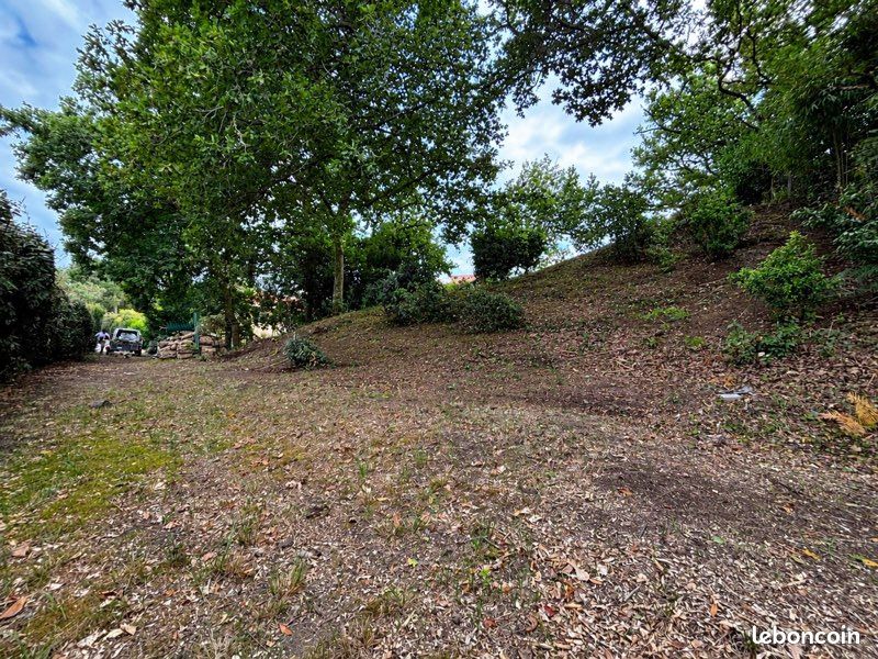 Terrain constructible arboré d’environ 450 m² · à Labenne · 165 000 €