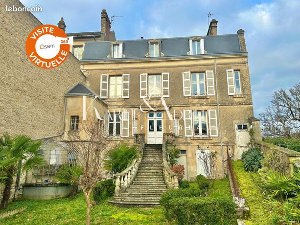 Maison 10 pièces 386 m²