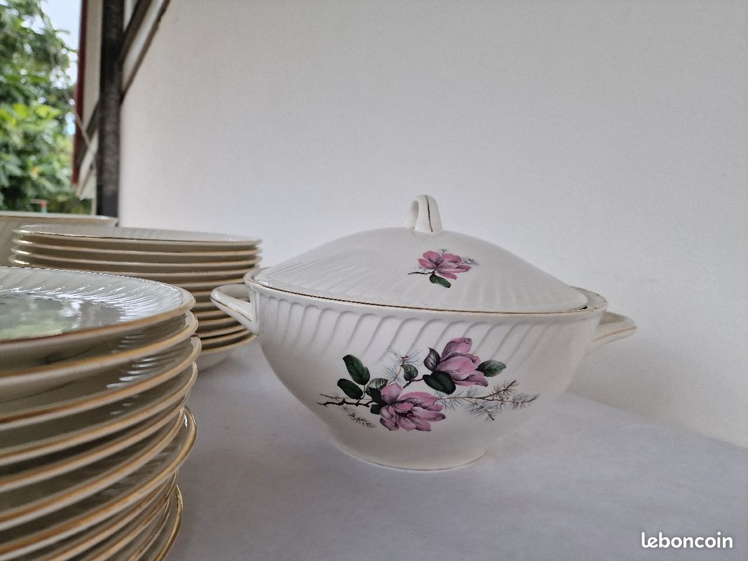 Service en porcelaine - lot 1 (image 3)