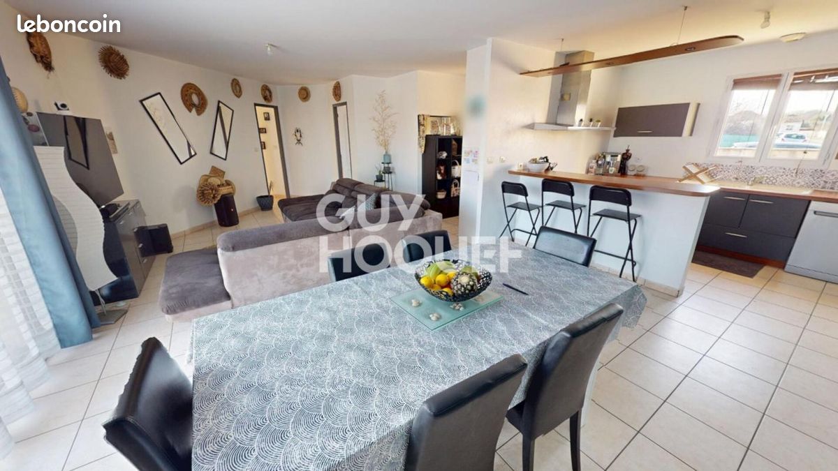 Maison 6 pièces 130 m² · à Iteuil · 130 m² · 253 000 €