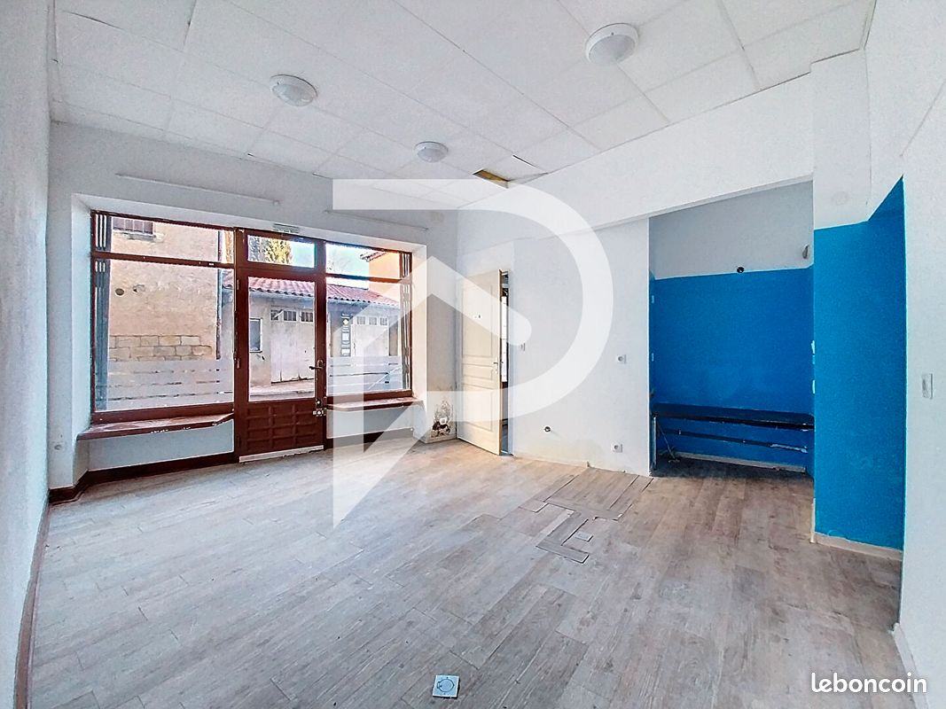 Local commercial 23 m² CASTRES (image 2)